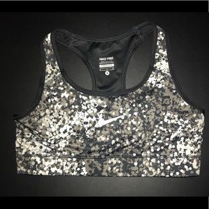 NIKE PRO Dri-Fit Women’s Sports Bra